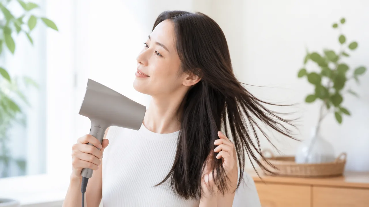テスコム モイスチャーイオン ヘアドライヤーの口コミと評判を紹介